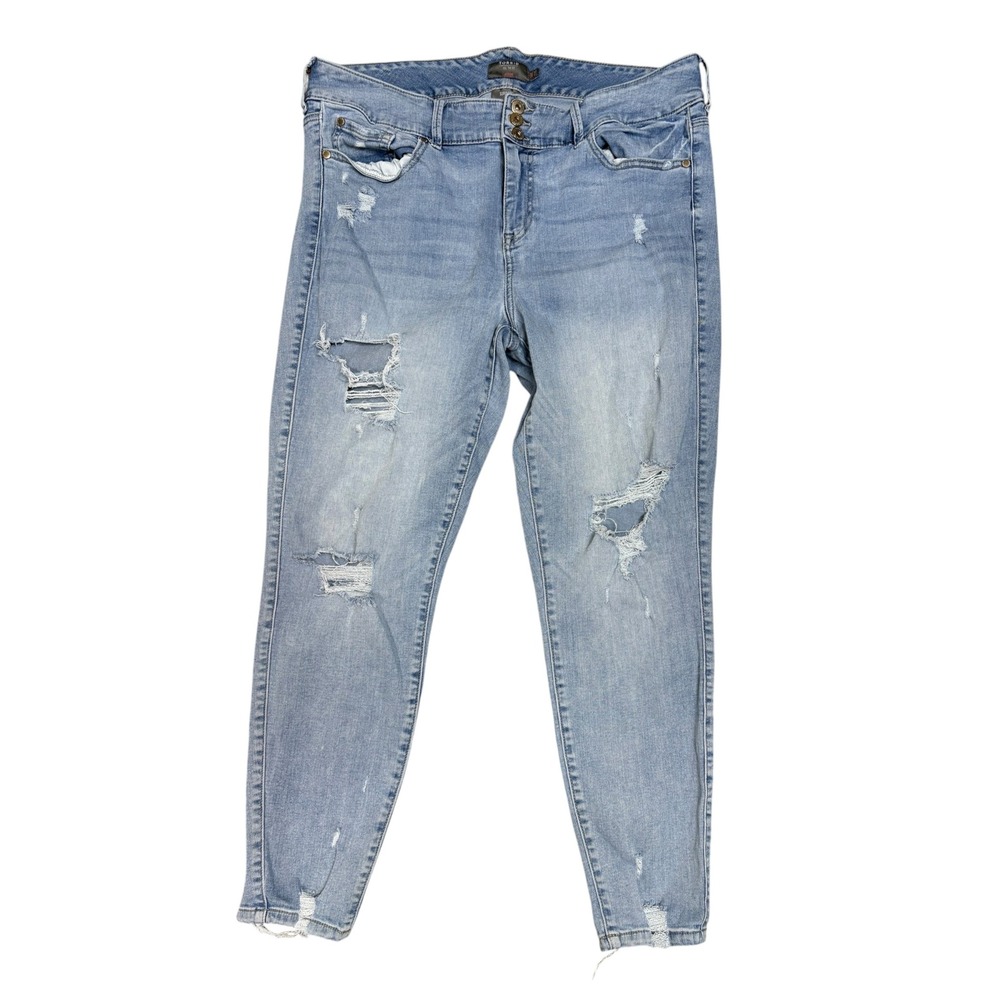 Torrid Super Soft Jeggings 20T Light Wash Distressed High Rise Skinny Jeans